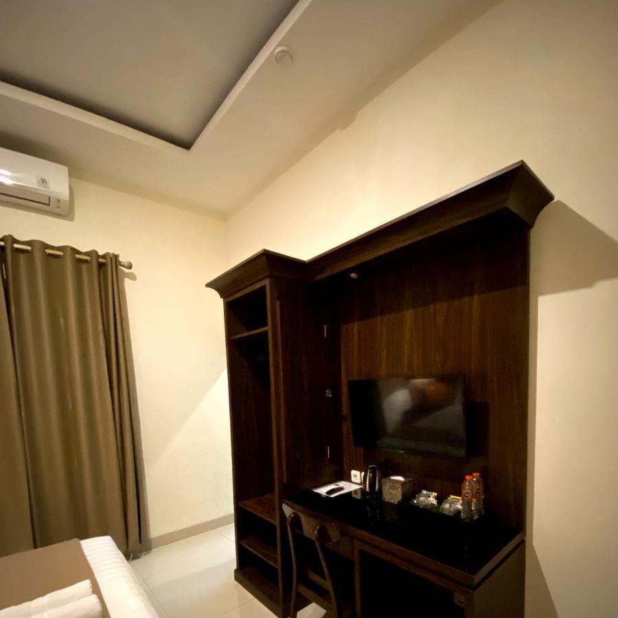 Omah Watu Homestay Джок'якарта Екстер'єр фото
